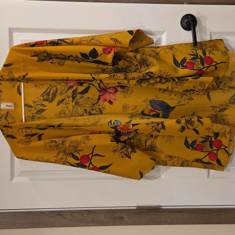 Elegant Floral Mustard Kimono by [Brand]